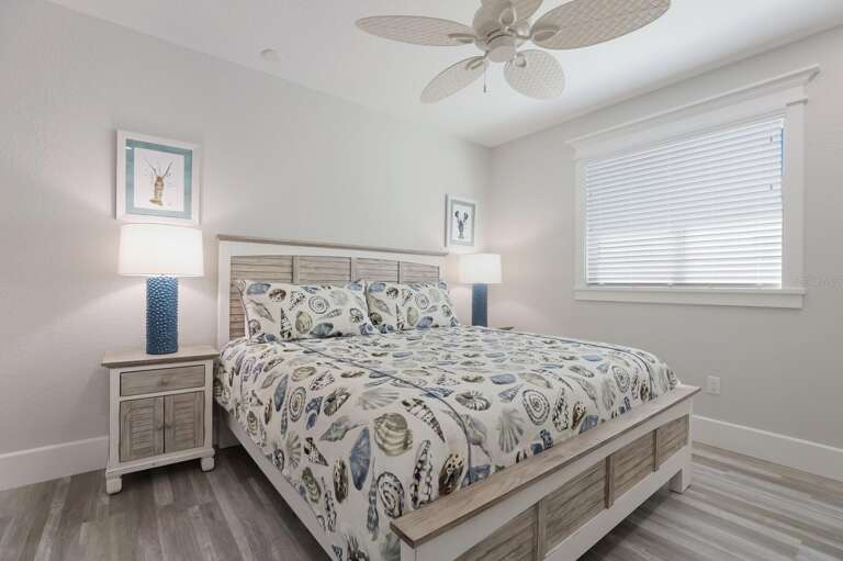 Fourth Bedroom, King bed