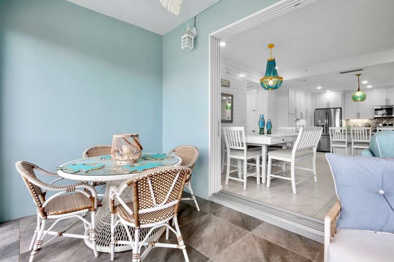 Balcony Dining Area