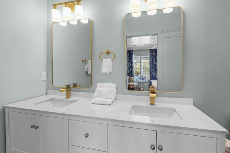 Primary Bathroom, Ensuite