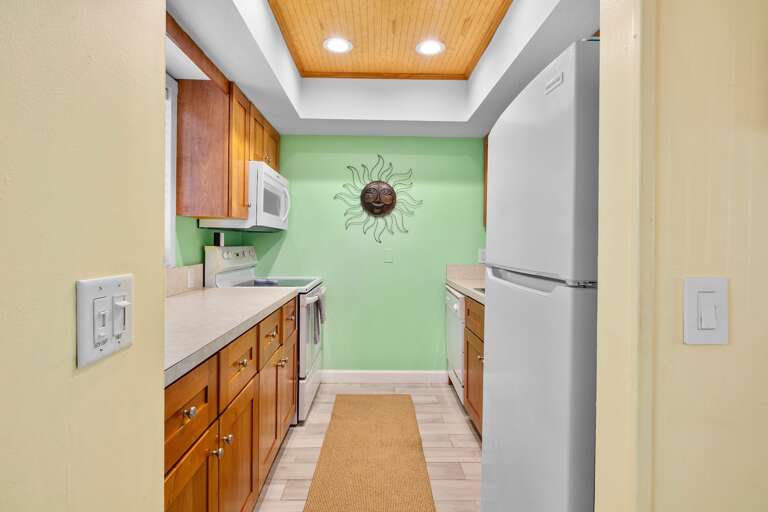 Fully equipped kitchen