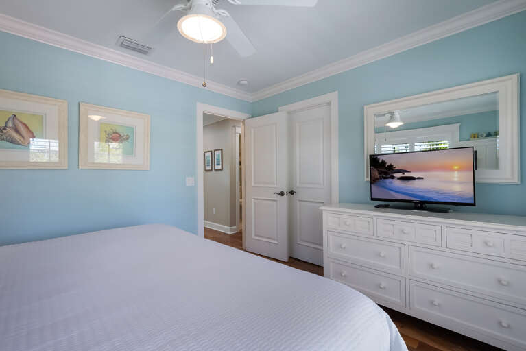 Second Bedroom - King