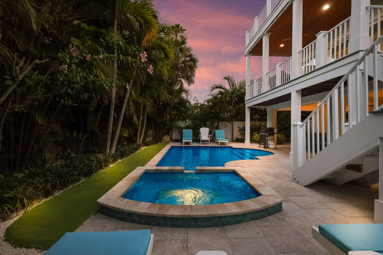 Private Pool and Spa
