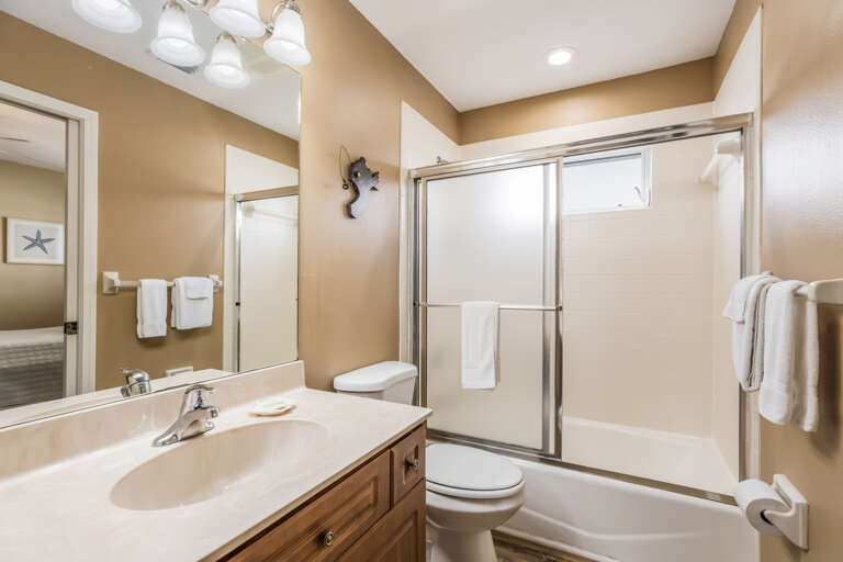 Shared Jack-n-Jill Bathroom