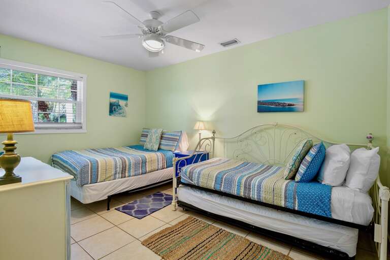 Second Bedroom, Two full beds