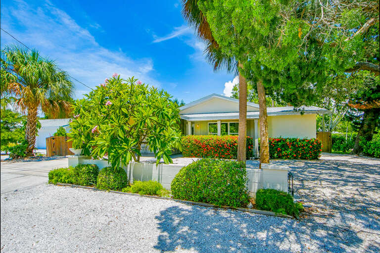 North End Zen by Anna Maria Island Accommodations
