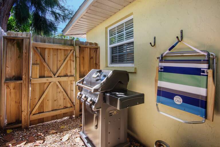 Outdoor Grill, Beach Supplies