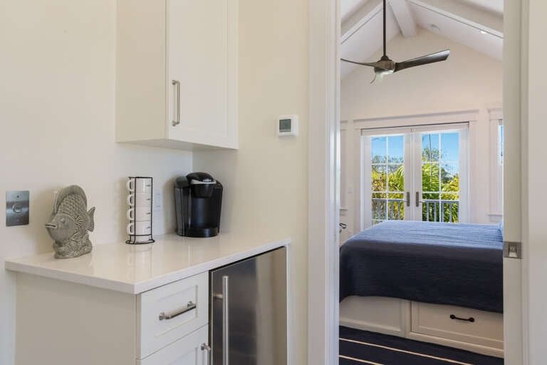 Additional Bedroom - King -Kitchenette