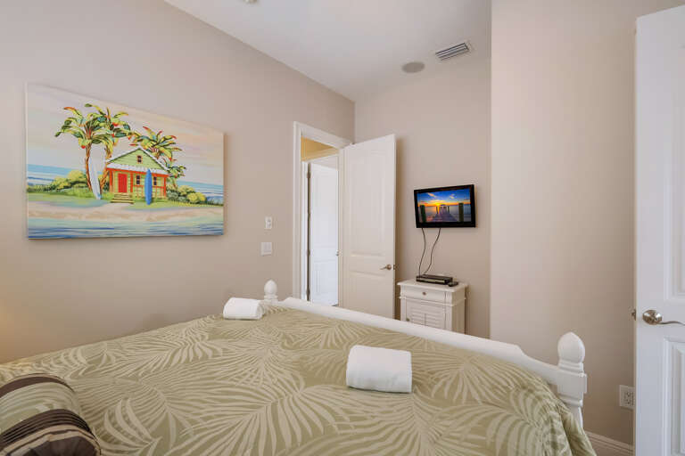 Second Bedroom - King