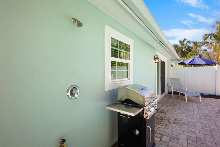 Outdoor Shower, Outdoor Grill