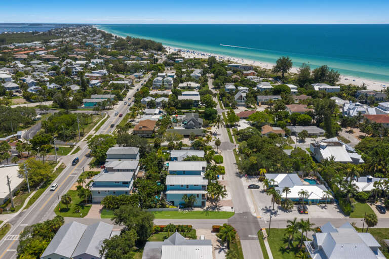 Close To Gulf Beaches