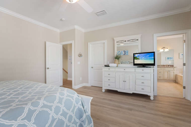 Primary Bedroom - King