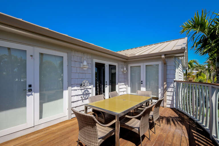 Balcony Dining Area