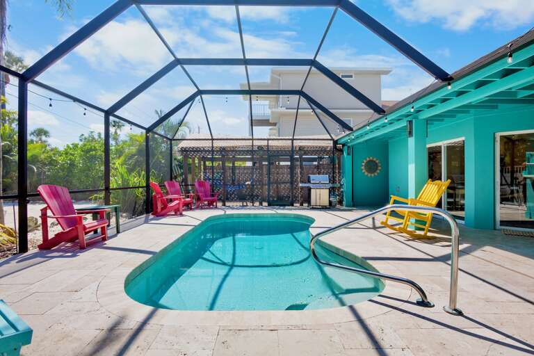 Outdoor Pool, Lounge, and Grill