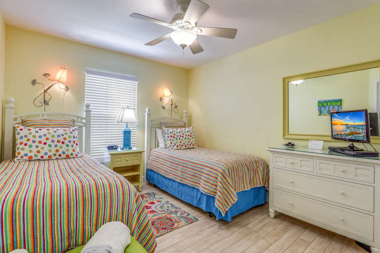 Additional Bedroom,3rd floor-Twins