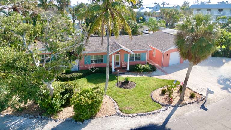 Coral Palms by Anna Maria Island Accommodations