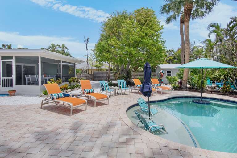Poolside Loungers