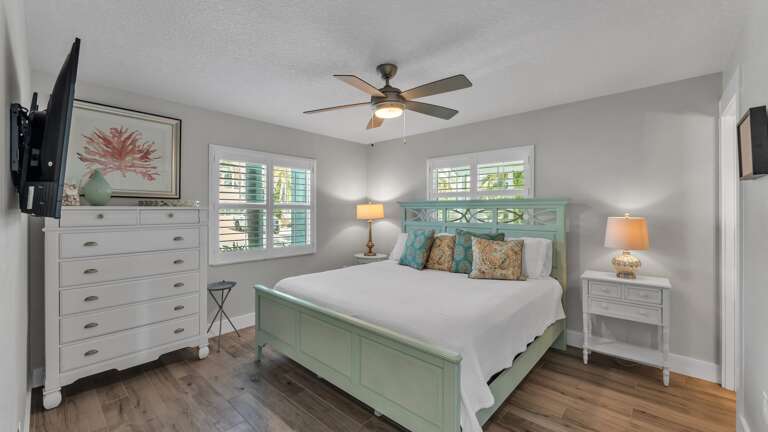 Primary Bedroom, King bed