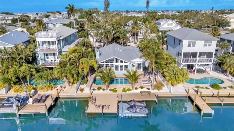 Waterfront Home with Pool and Boat Dock - Jackie's Cottage