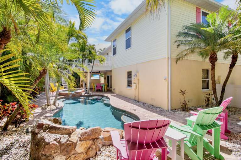 Private Pool with Sun Loungers