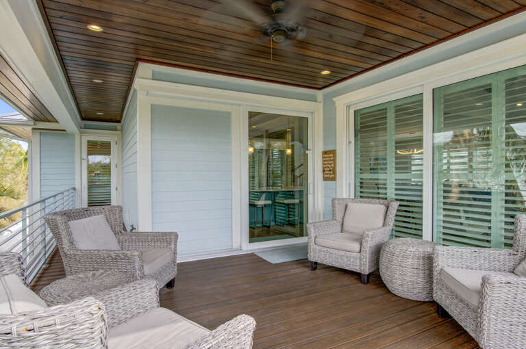 Balcony, Lounge Area