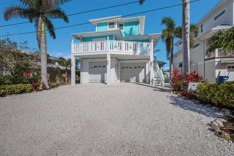 Bayshores - By AMI Accommodations
