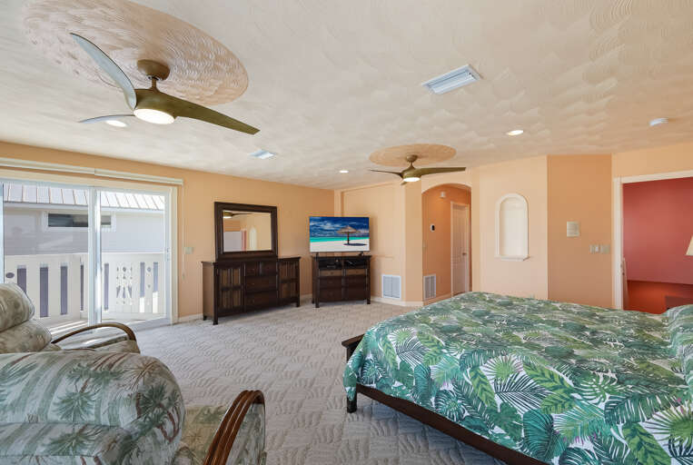 Primary Bedroom - King