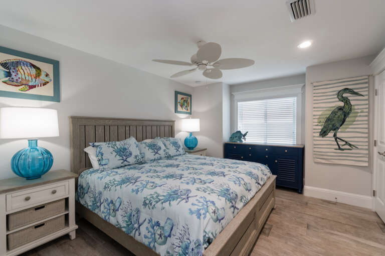 Second Bedroom - King