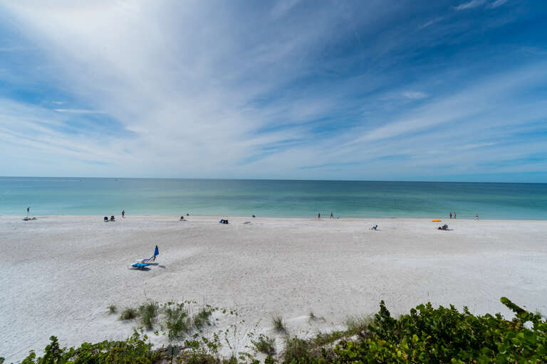 White Sand Beach