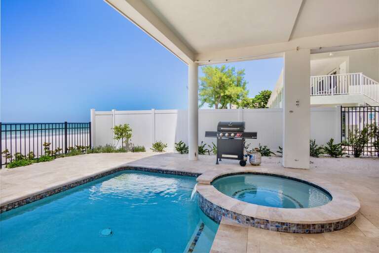 Tarpon Lookout by Anna Maria Island Accommodations