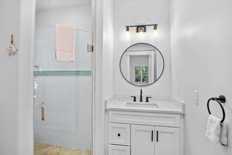 Second Bathroom, Ensuite