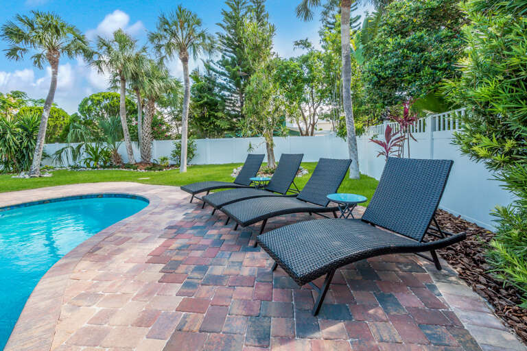 Poolside Loungers