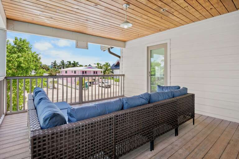 Front Balcony, Lounge Area