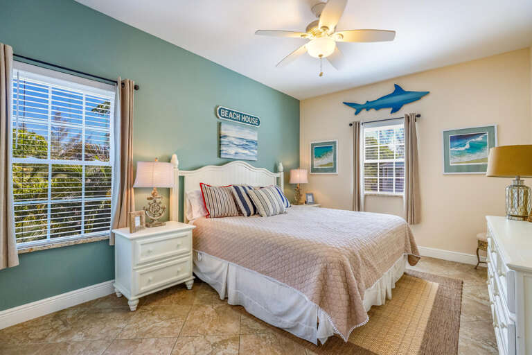 Additional Bedroom - 2nd floor - King