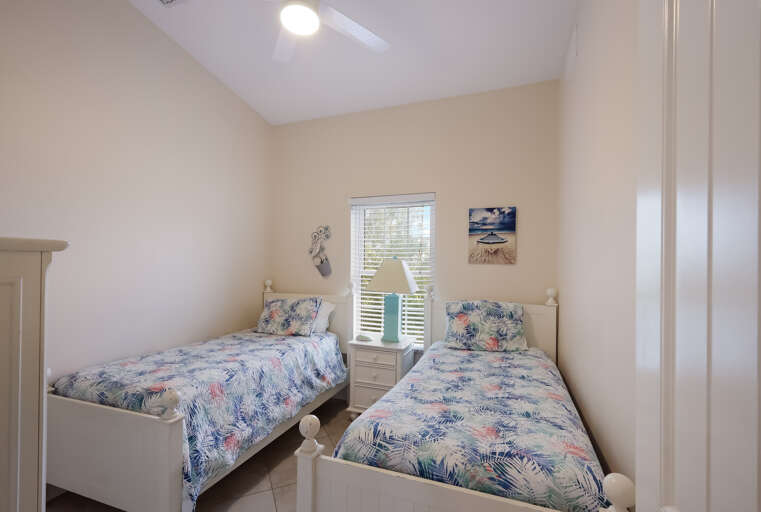 Seahorse Paradise - Anna Maria Island Accommodations (13)