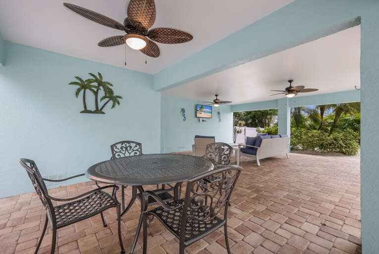 Seahorse Paradise - Anna Maria Island Accommodations