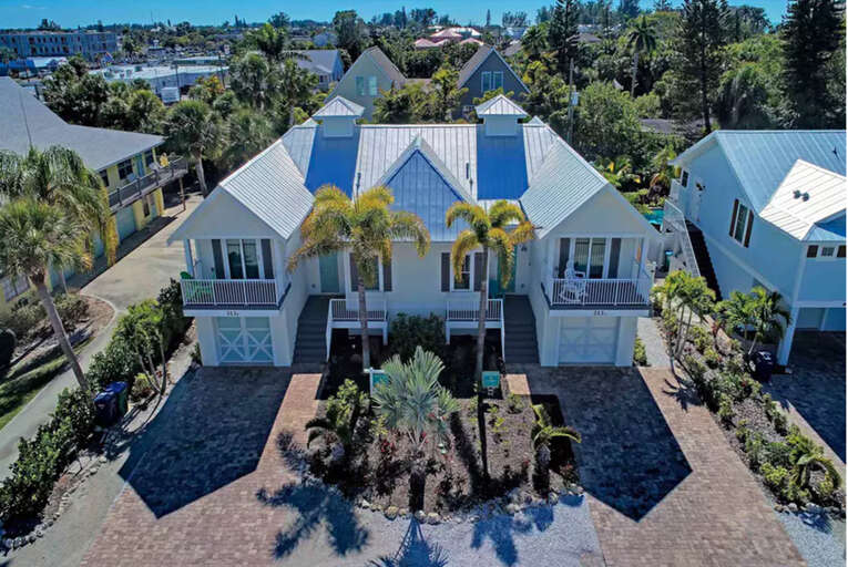 La Mer - By Anna Maria Island Accommodations