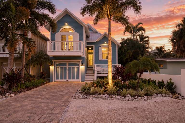 Key Largo Cottage by Anna Maria Island Accommodations