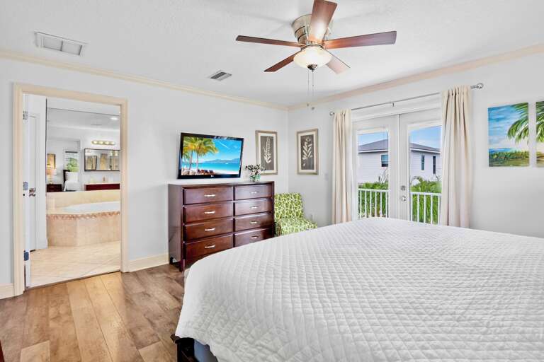 Primary Bedroom, 3rd floor: King