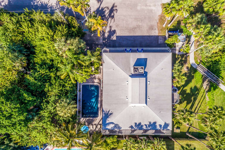 Seabreeze A - By Anna Maria Island Accommodations