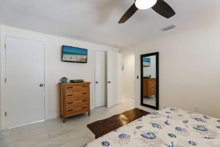 Primary Bedroom - King