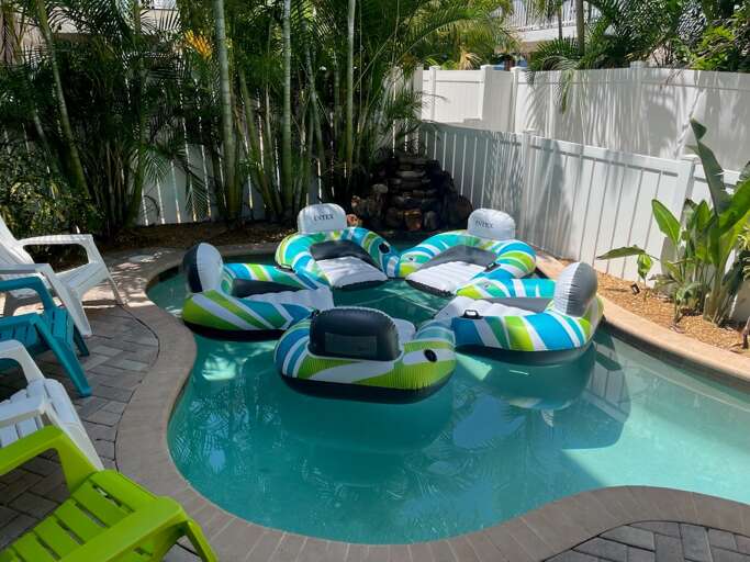 Enjoy the Floats
