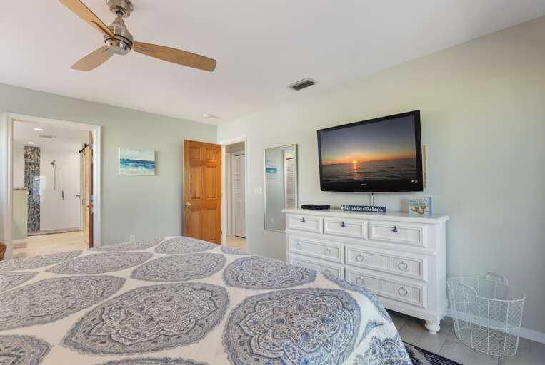 Primary Bedroom - King