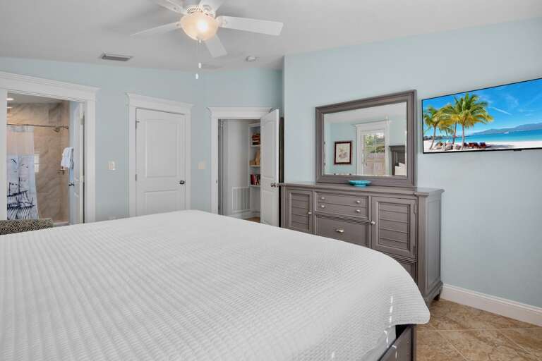 Primary Bedroom, King bed