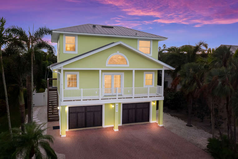 Entryway View with Charm