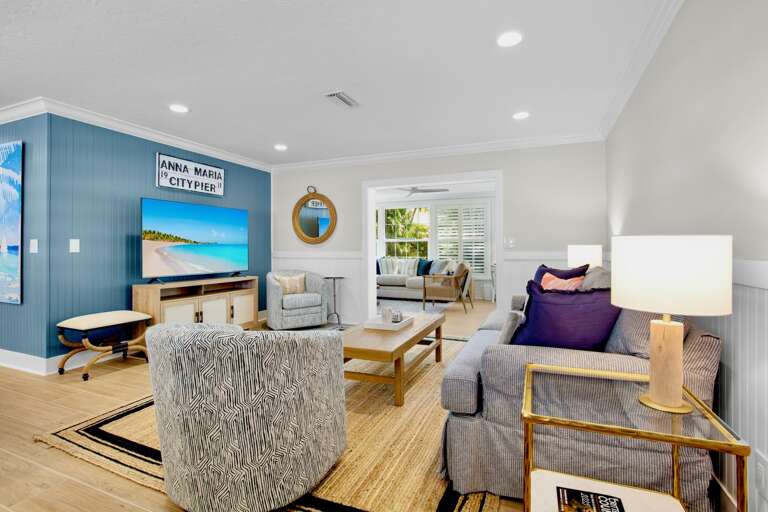 Living Area - Seating