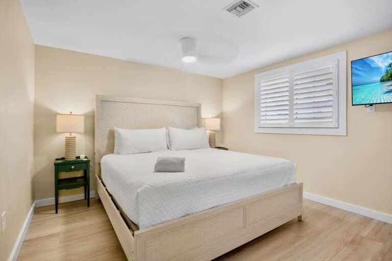 Primary Bedroom, King bed