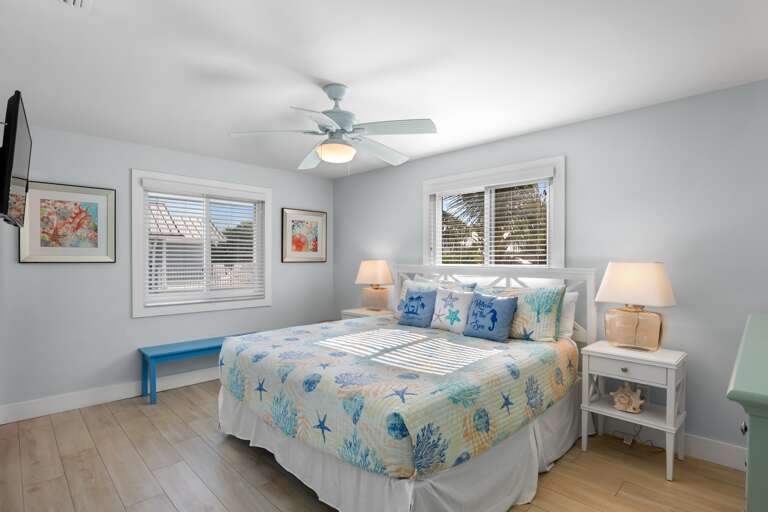 Second Bedroom - King