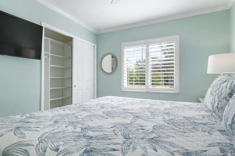 Second Bedroom - Closet