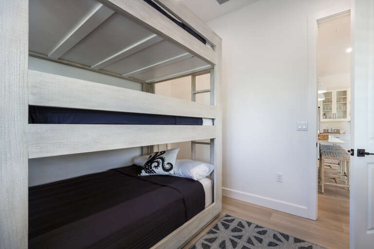 Triple Bunk Room