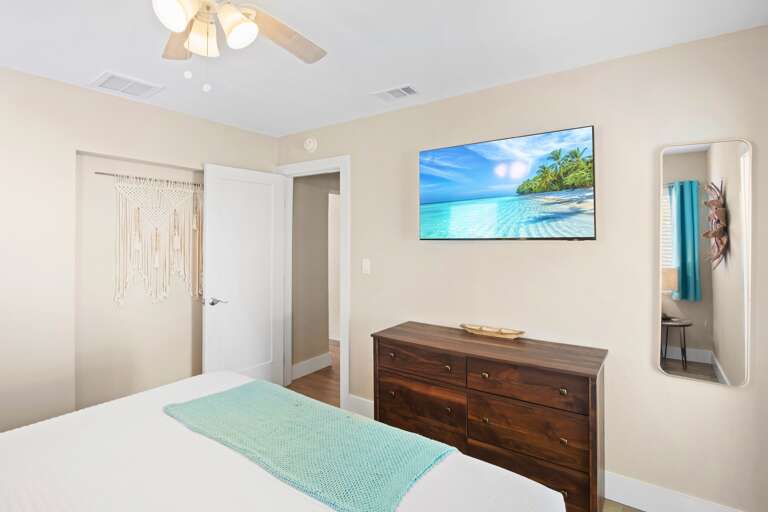 Primary Bedroom - King